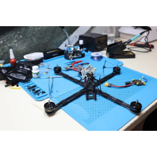 Навчання інженерів-конструкторів FPV-дронів коптерного типу для цивільних