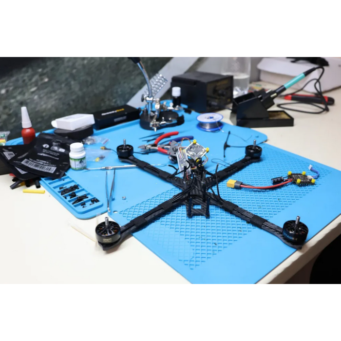 Навчання інженерів-конструкторів FPV-дронів коптерного типу для цивільних